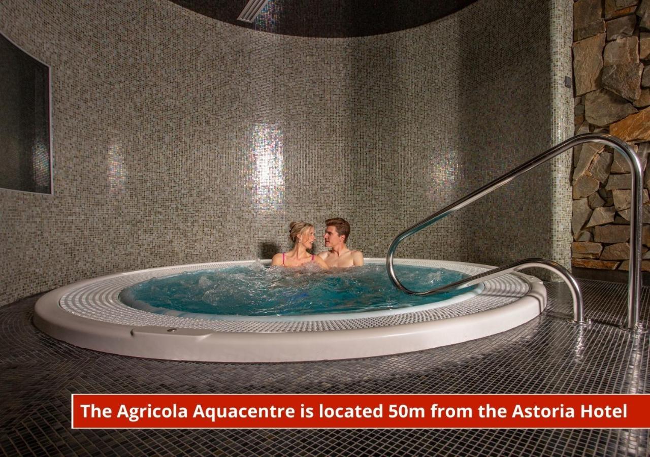 Hotel Astoria Яхимов Экстерьер фото